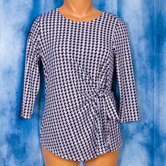 Elle Black & White Polyester Top Size Medium - Picture 1 of 2